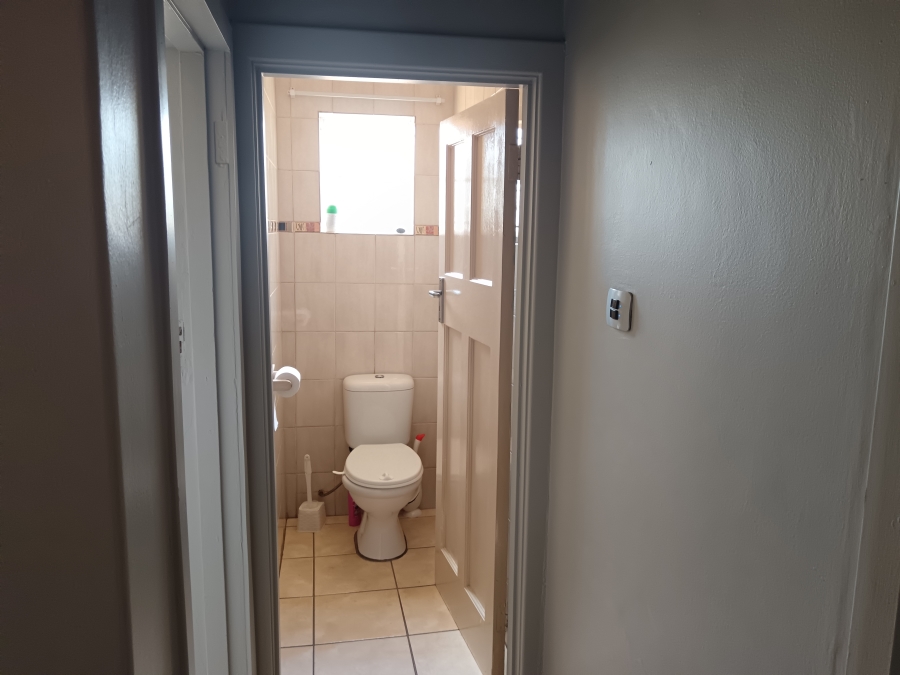 3 Bedroom Property for Sale in Noordhoek Free State